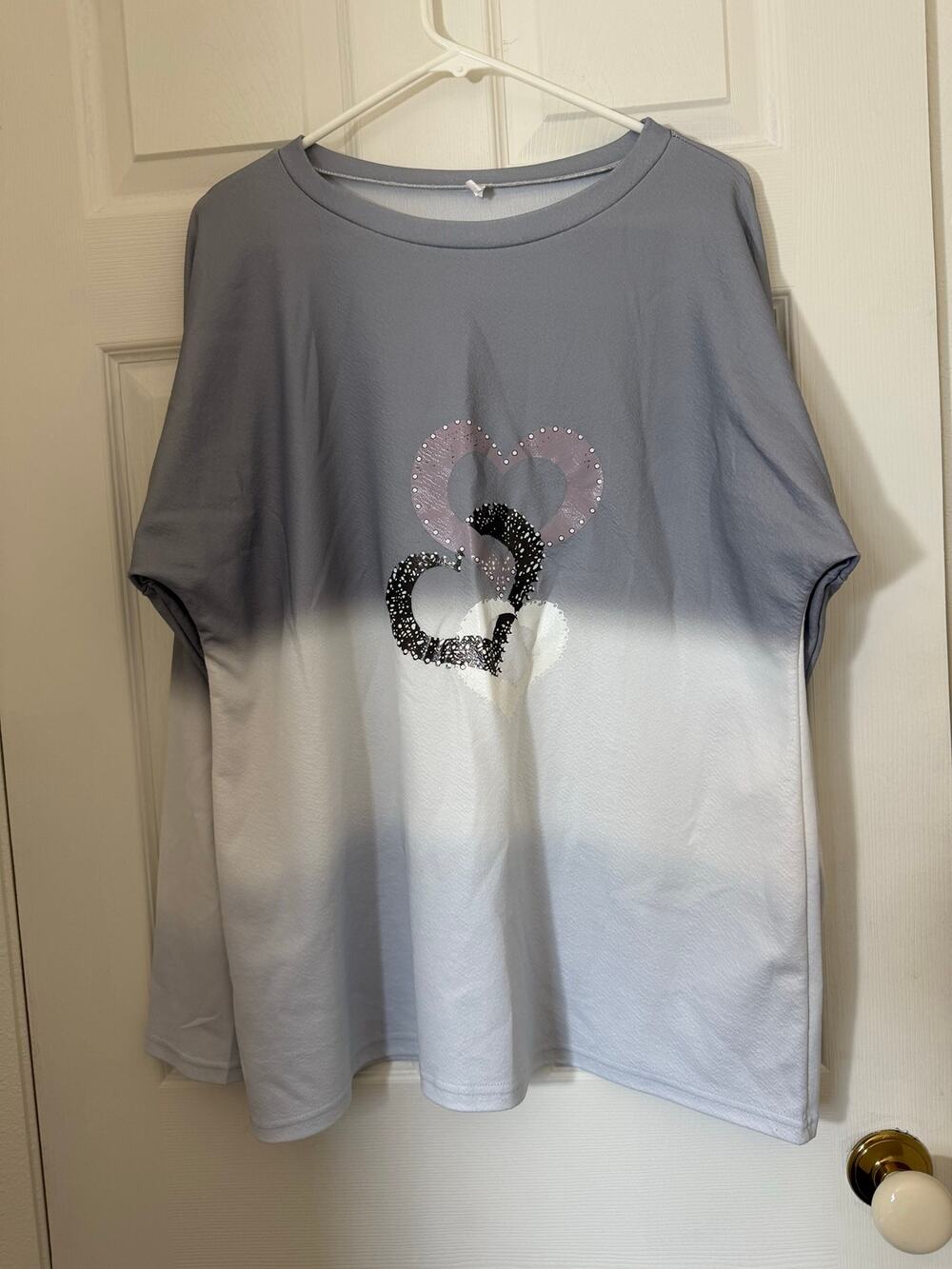 Women's 3XL Gray White Ombré Heart Print Long Sleeve Tunic Top